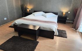 Casa Mais Brasov Guesthouse With Free Parking